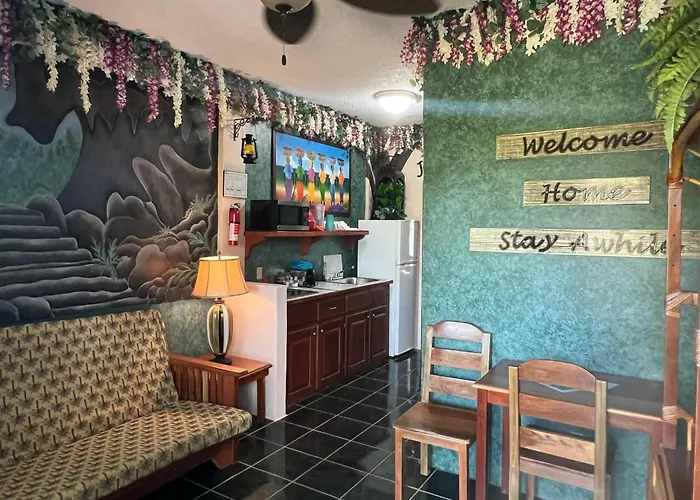 Hotel Belize Budget 2*